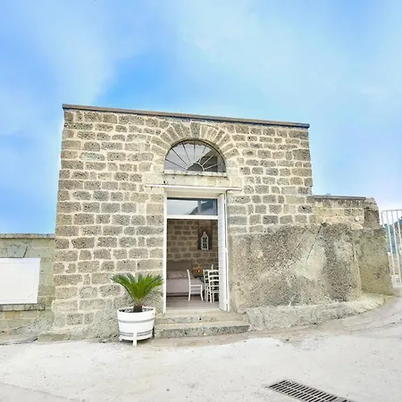 Station touristique Tenuta C'est La Vie 2*